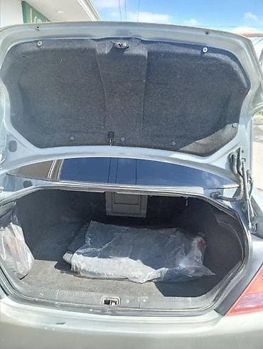 265 75 16: Nissan Teana: 2.3 l | 2003 il Sedan — 9