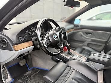 Мототранспорт: İlkin ödəniş 6000 25 ay 500 azn Nağd 128000 azn BMW 5 Series (E39) — 10