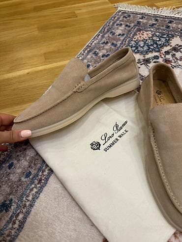 Digər kişi ayaqqabıları: Loro Piana summer walk. 44 yazilsada 42 e gedir.Yeni. Unvan Inqilab — 1