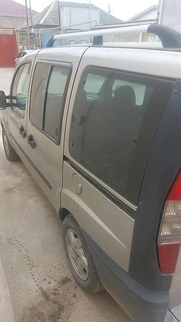 çen: Fiat Doblo: 1.9 l | 2001 il Van/Minivan — 6