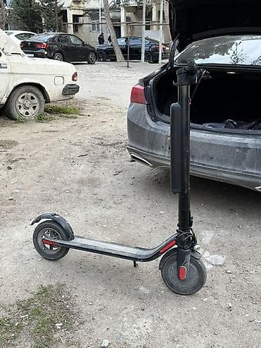 Книги и журналы: Б/у Электросамокат 8", 251 - 350 Вт, 16 - 25 км/ч, Платная доставка — 1