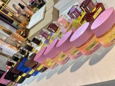 спрей кондиционер для волос: Qadın ətirləri – dekorativ şüşələrdə Model adları: - Black Opium - — 6