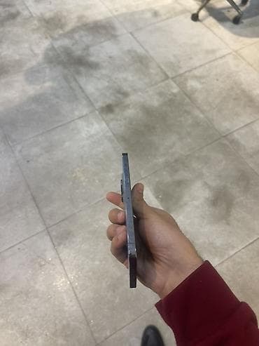 iphone 11 pro max 2 cı el: IPhone 13 Pro Max, Space Gray — 4