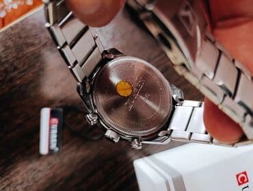 bmw 6 серия 635csi mt: İşlənmiş, Qol saatı, Curren — 4