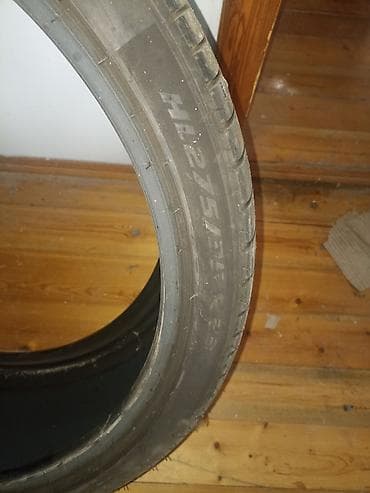 disk təkər type 0 per page 40: Şin Pirelli 275 / 35 / R 19 — 3