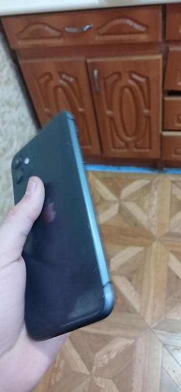 barter ayfon: IPhone 11, 128 GB, Qara, Face ID — 3