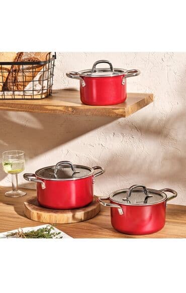 Qazan, rəng - Qırmızı