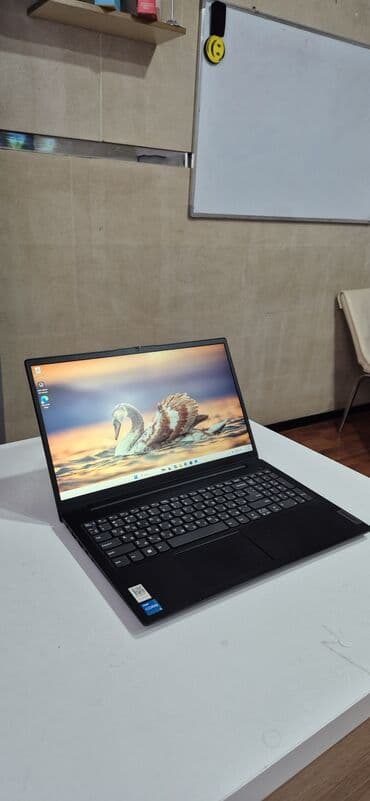 en ucuz notebook nerede: Lenovo IdeaPad Core i3-1215U Ram -12 GB SSD - 512 GB Batareya 100 — 7