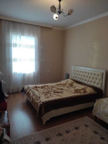 qobuda kirayə ev: 5 otaqlı, 134 kv. m, Orta təmir — 3
