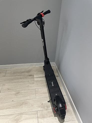 toba x9: Toba x9 skuter. yaxşı yəziyəttədir amma şəkildə olan qırıqlarda var — 3