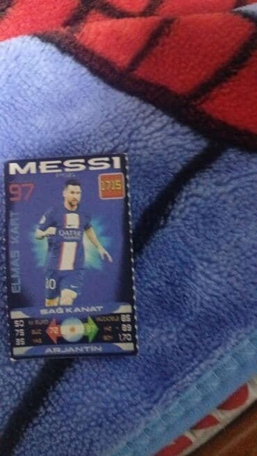 imzalı futbol topu: Emre Mor futbol kartları kolleksiyası. Bu kartlar müxtəlif klublarda — 25