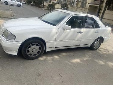 teker 14: Mercedes-Benz 220: 2.2 l | 1994 il — 8