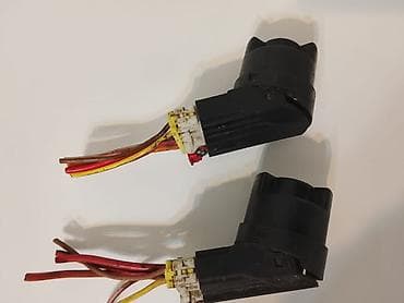 avtomobil hava nasosu: Məhsul: 2 ədəd avtomobil şüşə suyu (forsunka) nasosu üçün elektrik — 4