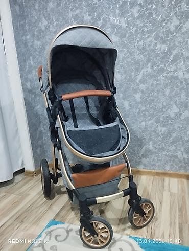 ucan teyyare oyuncaq: Klassik gəzinti arabası — 2