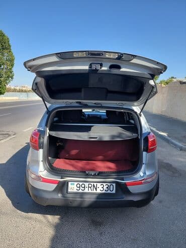 hediye qutusu: Kia Sportage: 2 l | 2012 il Universal — 5