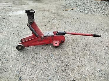 Hidravlik döşək (floor jack) – qaldırma krikosu - Növ: Hidravlik lalafo.az -da Hidravlik döşək (floor jack) – qaldırma krikosu - Növ: Hidravlik