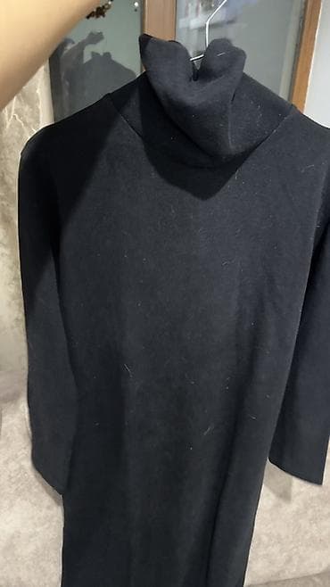 Sviter, Lacoste, rəng - Qara