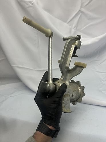 sogan ceken: Ət çəkən maşın Reverssiz, İşlənmiş — 2