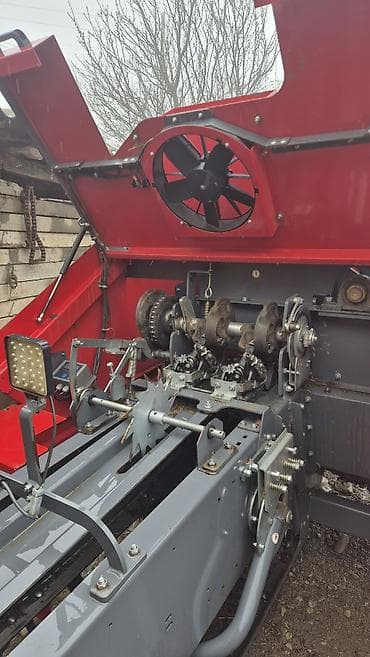 yan guzgulər s: Harmak BLY-02 pres-toplayan (kənd təsərrüfatı balya presi) Cəmi 42 min — 3