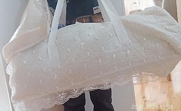 usag arabalari: Çıxarıla bilən beşikli araba, Yaş: <1 ay — 2