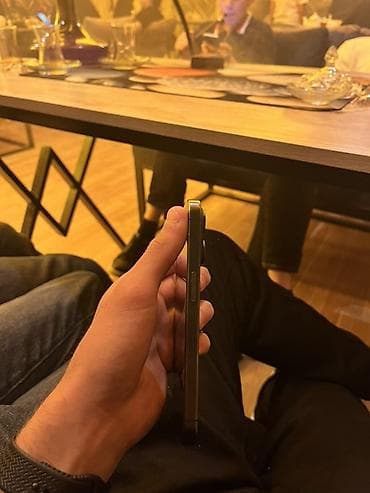 108 ekran smart tv: IPhone 15 Pro, 128 GB, Blue Titanium — 5