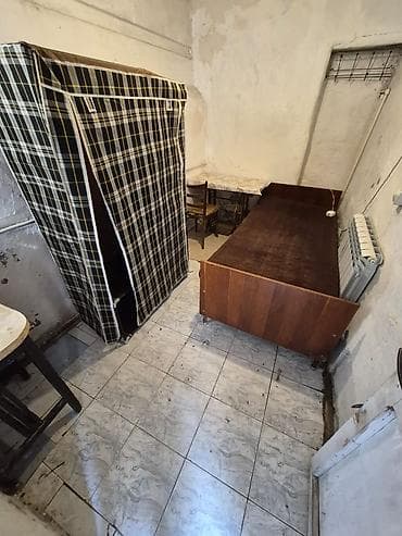 heyet stolari: Metro elmlere yaxın bir otaglı heyet evi kirayə verilir girisi tam — 7