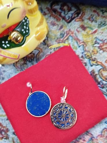 abadok sırğa: Uzun və zərif qadın sırğaları kolleksiyası - Model 1: Kristal daşlı — 10