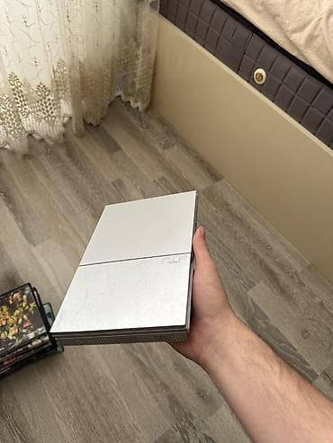 Sony PlayStation 2 Slim (SCPH-90004) – Gümüş rəng elave a class pult