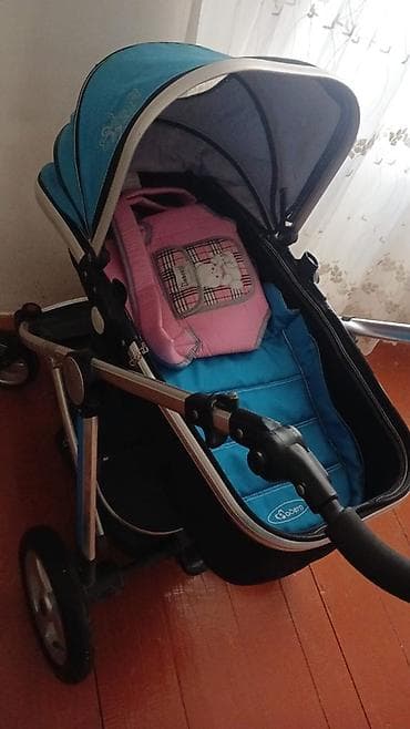 Çıxarıla bilən beşikli araba