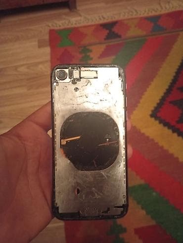 iphone sx: IPhone 8, 64 GB, Qara, Qırıq, Sənədlərlə — 4