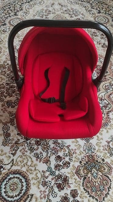 защитный коврик в автокресло: Uşaq avtomobil oturacağı/daşıma beşiyi - Rəng: parlaq qırmızı - — 2