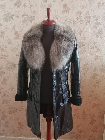 женские плащи с капюшоном: Razılaşma yolu ile — 1