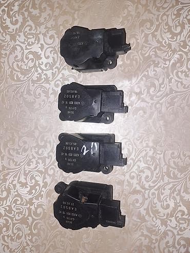 mopet ehtiyat hisseleri: Mercedes-Benz W203 (C-sinfi), Orijinal — 1