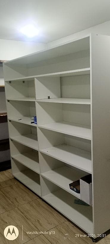 Biznes üçün avadanlıq: QİYMƏT:RAZILAŞMA YOLU İLƏ!!!Mağaza üçün ikiüzlü vitrin rəf sistemi — 4