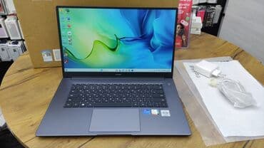 huawei matebook d15: Intel Core i5, 15.6 " — 1