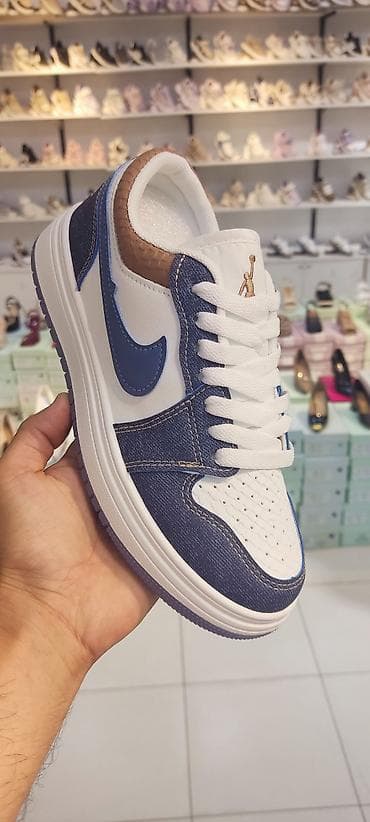 keta krasovka: Uşaq idman ayaqqabıları – low-top model - Rəng variantları: - — 3