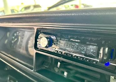 turbo az qaz 53: VAZ 2107 sedan - Kuzov: 4 qapılı, ağ rəng, xrom ön barmaqlıq və — 8
