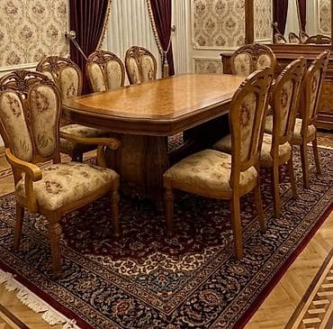 İşlənmiş, Oval masa, 8 stul