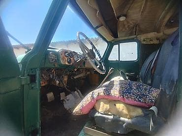 vaz 2107 abirsofka: GAZ yük maşını – ikiqat kabinalı, qapalı furqonlu - Marka/model: GAZ — 7