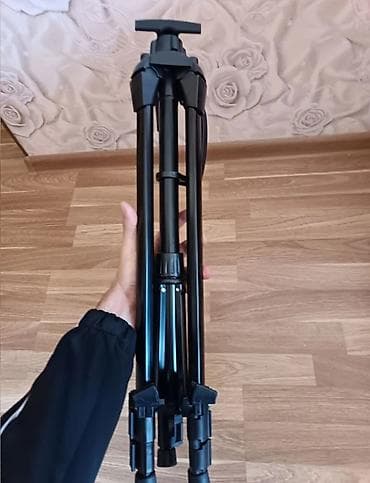 çanta: ​Telefon, kamera və işıq üçün nəzərdə tutulmuş professional ştativ — 4