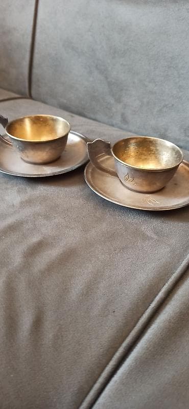 plak: Məhsul: Singer mexaniki tikiş maşını (antik model) Xüsusiyyətlər: - — 7