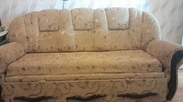 tek kreslolar: Divan, Kreslo — 1