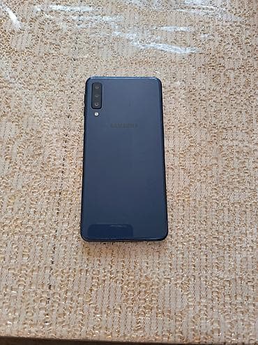 samsung a7 2016 ekran: Samsung Galaxy A7 2018, 64 GB, rəng - Qara, İki sim kartlı — 5