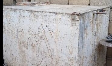 Quruducular: Metal yanacaq/su çənləri - Material: qalın divarlı metal (polad) - — 2