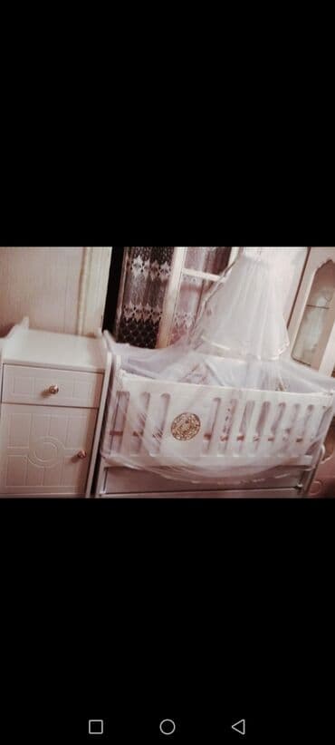 Oğlan və qız üçün, Yeni, Dördbucaq, Beşik, Dəst ilə, Yellənmə mexanizm ilə lalafo.az -da Oğlan və qız üçün, Yeni, Dördbucaq, Beşik, Dəst ilə, Yellənmə mexanizm ilə