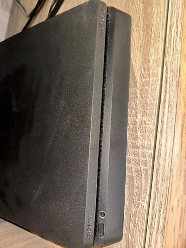 ps5 controller qiymeti: Sony PlayStation 4 Slim oyun konsolu Xüsusiyyətlər: - Model: PS4 Slim — 4