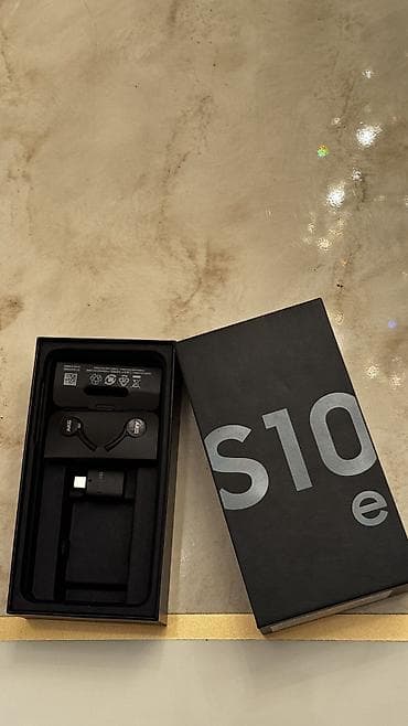 iphone x islenmis: Samsung Galaxy S10e, 128 GB, rəng - Qara, Düyməli, Sensor, Barmaq izi — 10