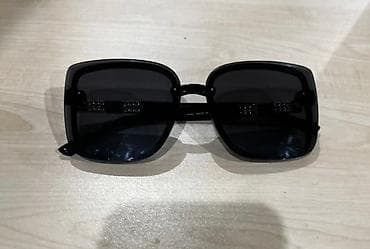 Eynəklər: Eynek Qiymeti 5 manat — 3