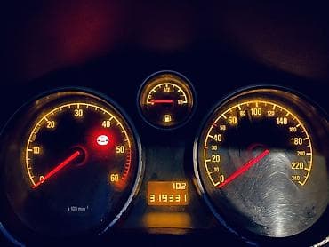 bmw e60 m: Opel Astra: 1.3 l | 2008 il 31933 km Sedan — 7
