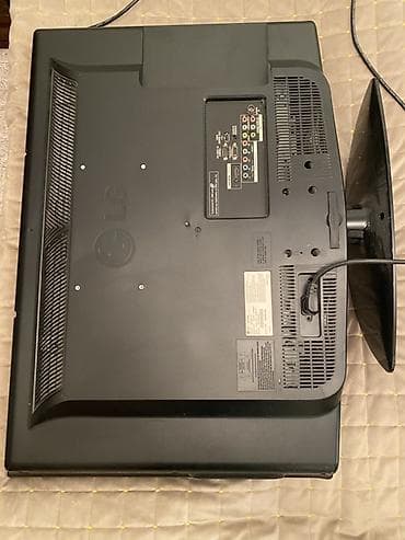 samsung 104 ekran: İşlənmiş Televizor LG LCD 32" FHD (1920x1080), Ünvandan götürmə — 2